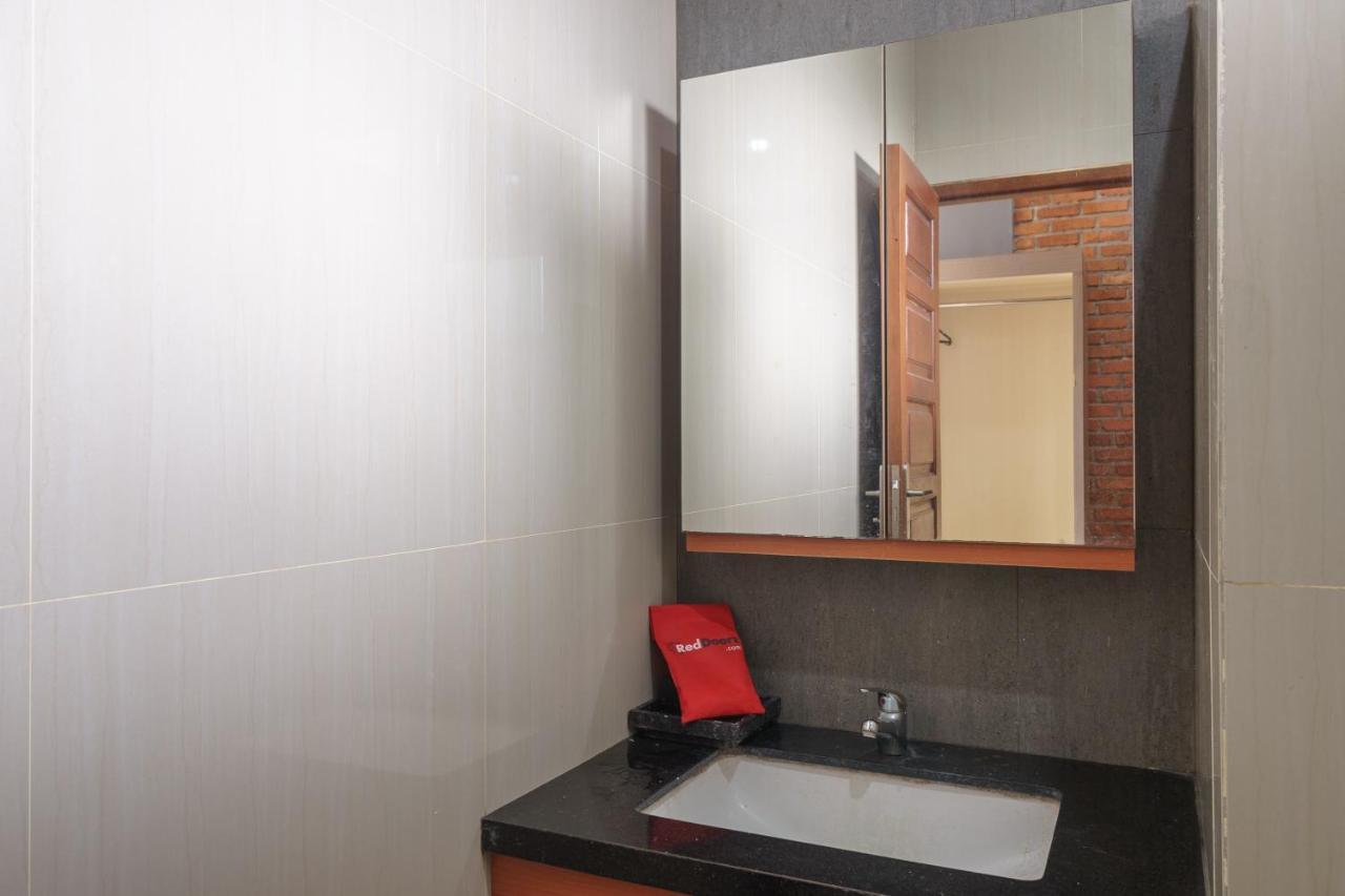 Reddoorz Plus At Hotel Negeri Baru Lodaya Puncak Bogor Exteriér fotografie