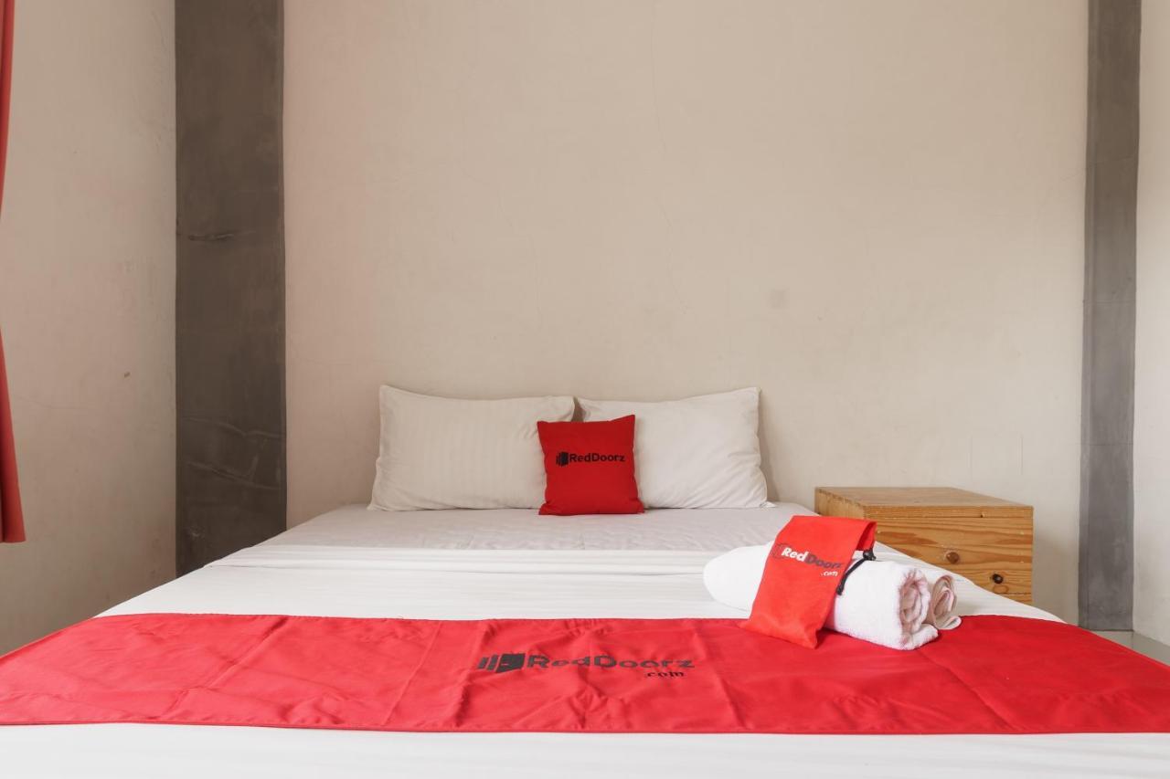 Reddoorz Plus At Hotel Negeri Baru Lodaya Puncak Bogor Exteriér fotografie